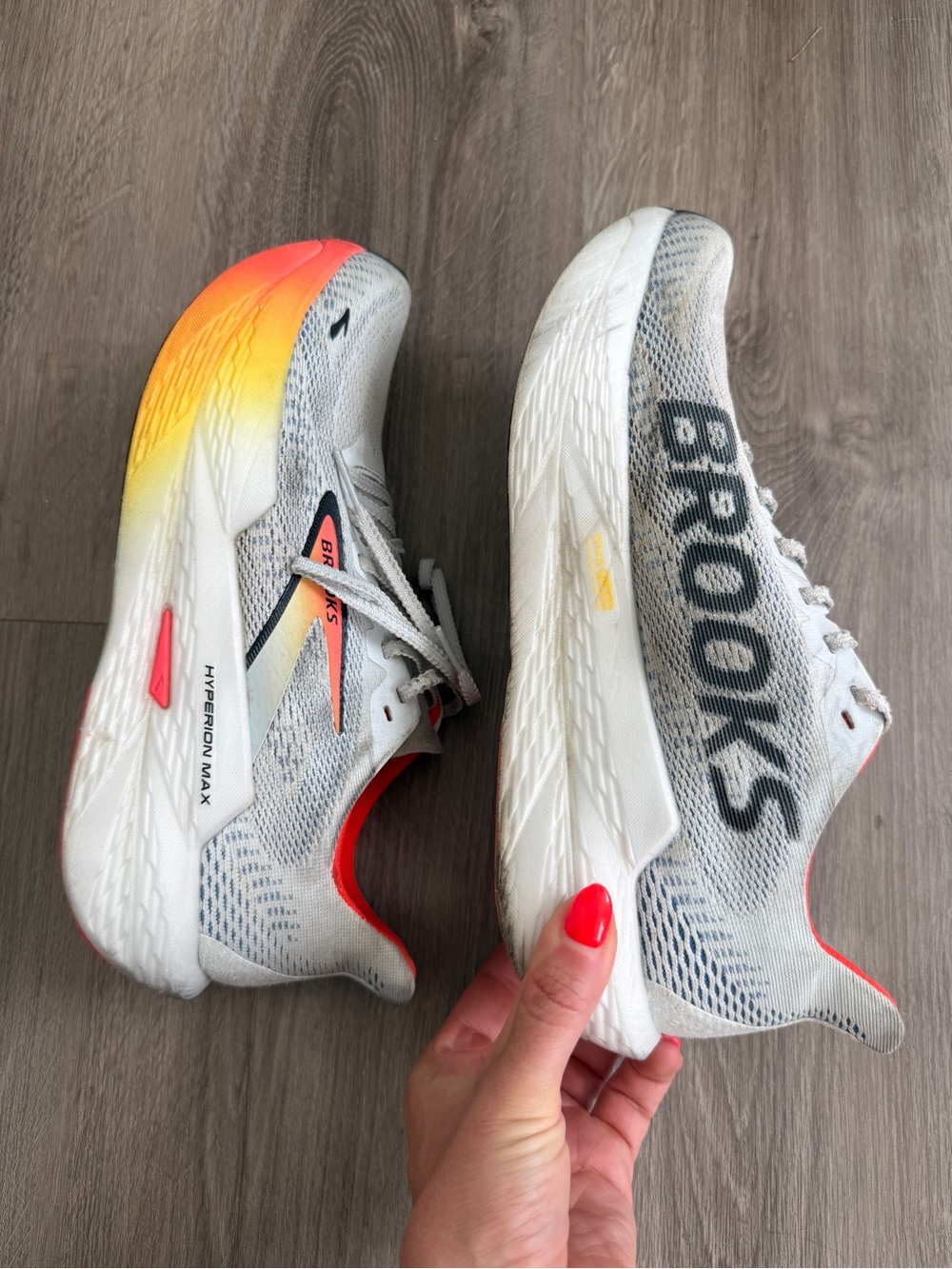 Brooks Hyperion Max - Grey/Orange